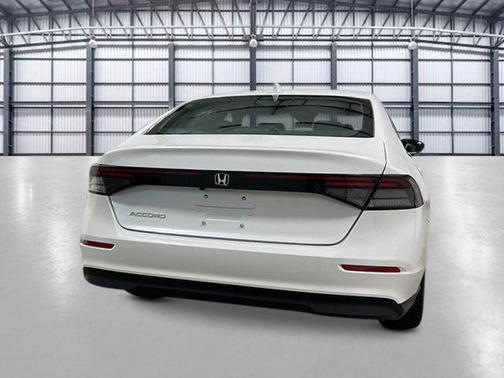 2025 Honda Accord LX 1.5T