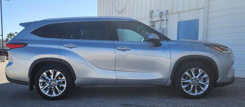 2023 Toyota Highlander Hybrid Limited