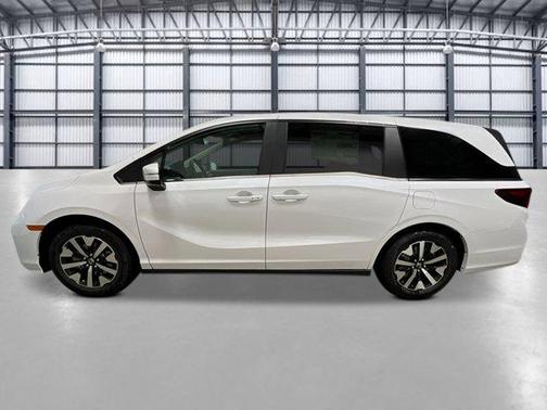 Platinum White Pearl 2026 Honda Odyssey EX-L