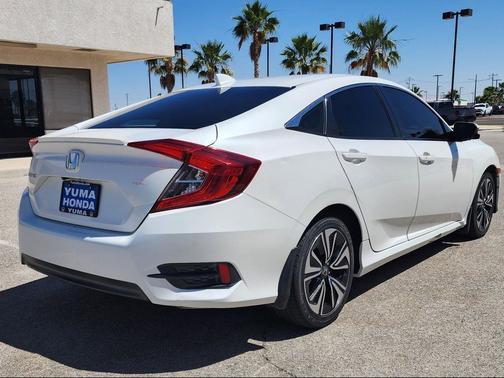 White 2017 Honda Civic EX-T