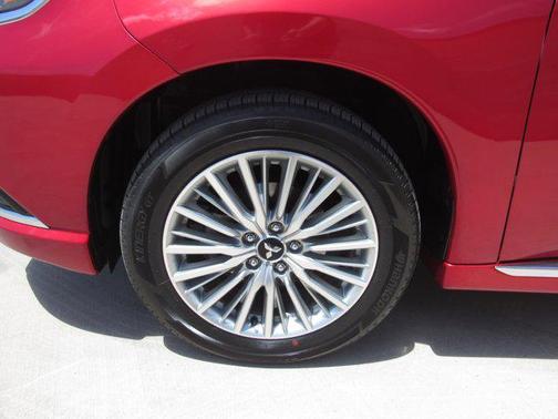 2020 Mitsubishi Outlander PHEV SEL