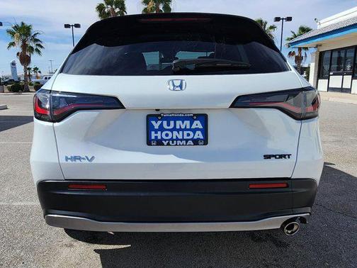 Platinum White Pearl 2025 Honda HR-V 2WD Sport