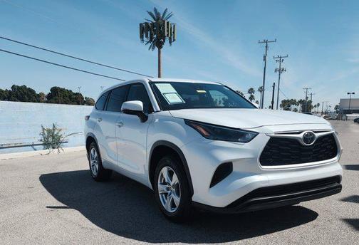 2023 Toyota Highlander L