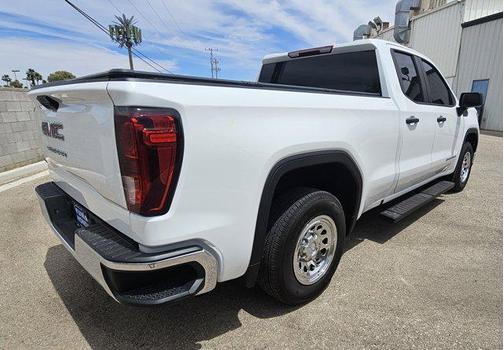 2024 GMC Sierra 1500 Pro