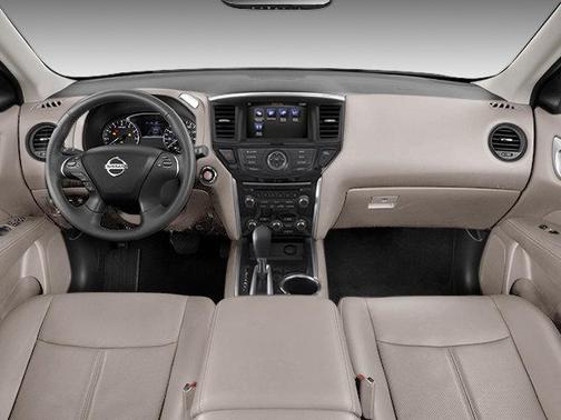 2016 Nissan Pathfinder S