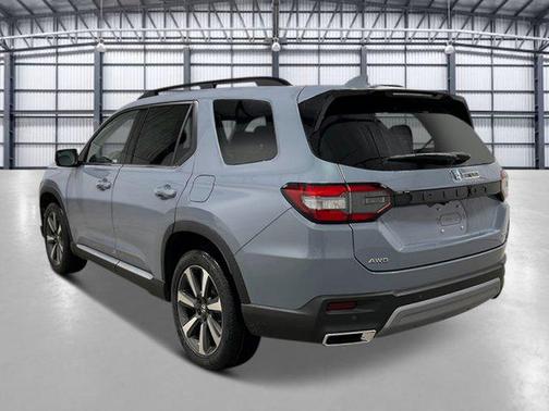 GA 2025 Honda Pilot Touring 8-Passenger