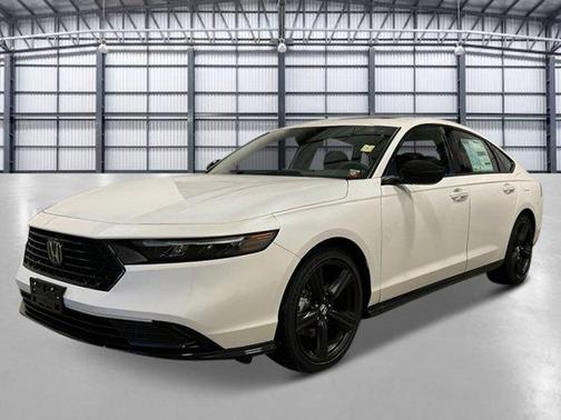 2025 Honda Accord Hybrid Base