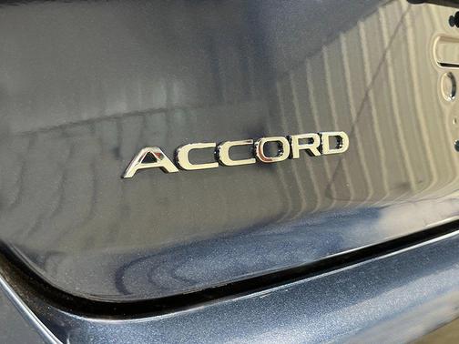 Canyon River Blue Metallic 2026 Honda Accord SE