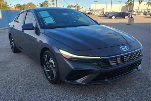 2024 Hyundai ELANTRA Limited