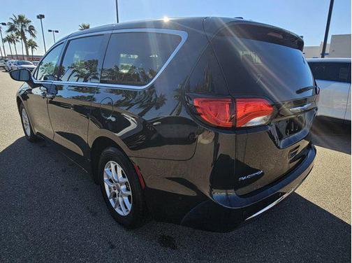 2020 Chrysler Pacifica Touring