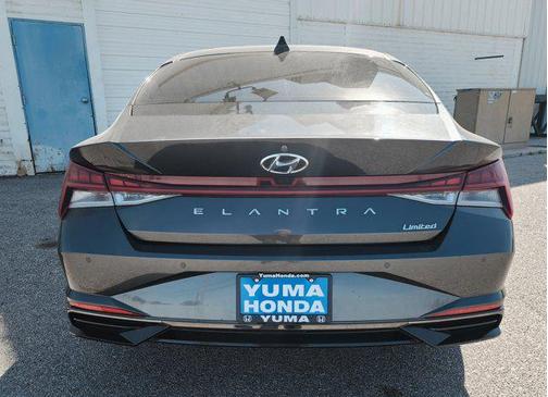 2021 Hyundai ELANTRA Limited