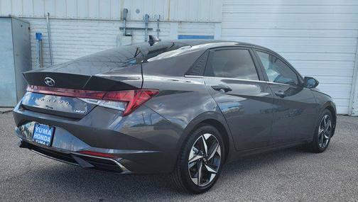 2021 Hyundai ELANTRA Limited