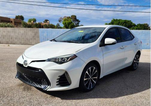 Super White 2019 Toyota Corolla L