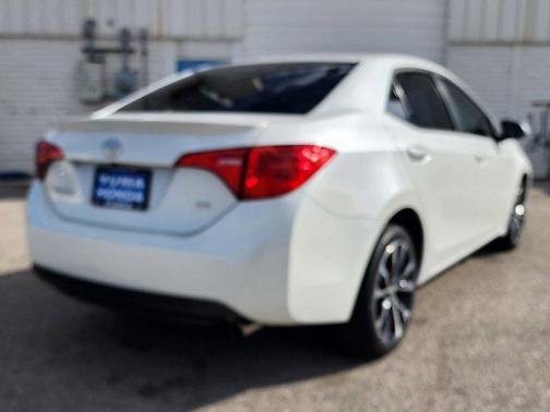 Super White 2019 Toyota Corolla L