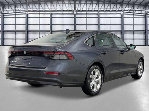 2025 Honda Accord LX 1.5T