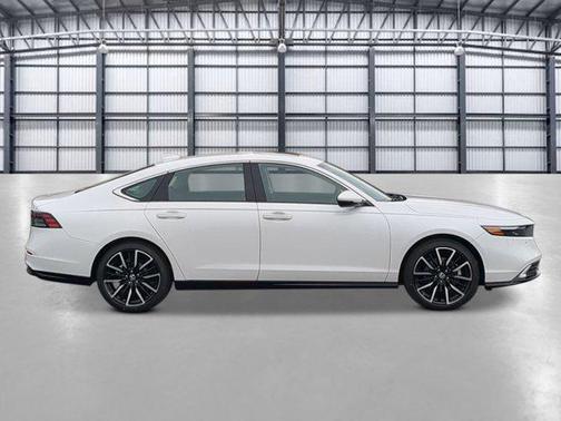 Platinum White Pearl 2026 Honda Accord Hybrid Touring