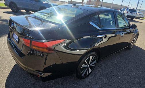 2022 Nissan Altima 2.5 SV