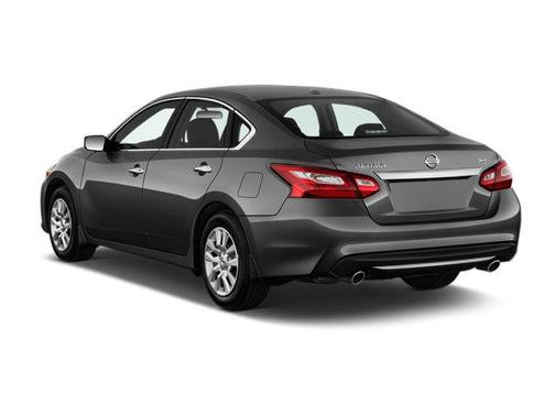 Gun Metallic 2015 Nissan Altima 2.5 S