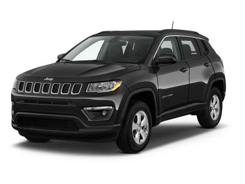 Granite Crystal Metallic Clearcoat 2018 Jeep Compass Latitude