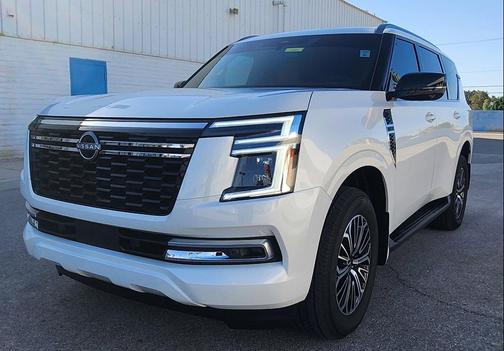 Aspen White Tricoat 2026 Nissan Armada SL