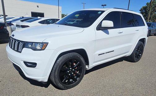 2018 Jeep Grand Cherokee Altitude