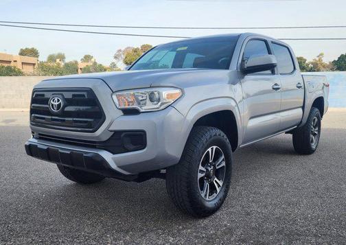 2016 Toyota Tacoma SR