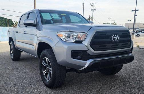 2016 Toyota Tacoma SR