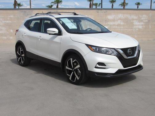 2022 Nissan Rogue Sport SL