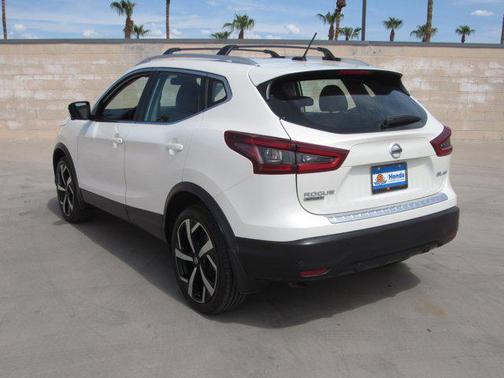 2022 Nissan Rogue Sport SL