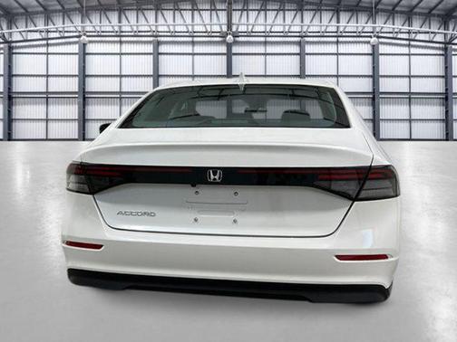 2025 Honda Accord LX 1.5T