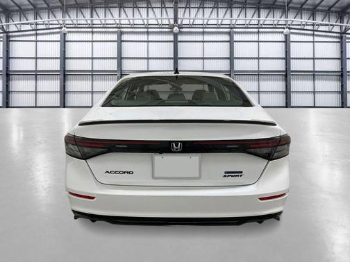 Platinum White Pearl 2026 Honda Accord Hybrid Sport-L