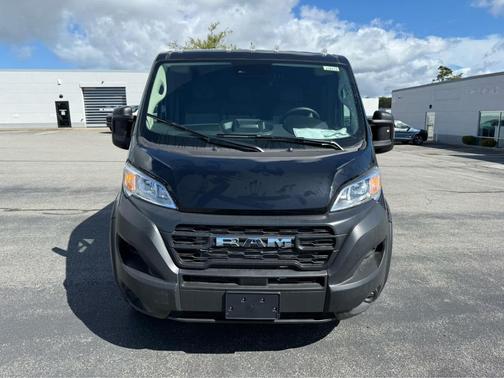 2025 RAM ProMaster 1500 Low Roof