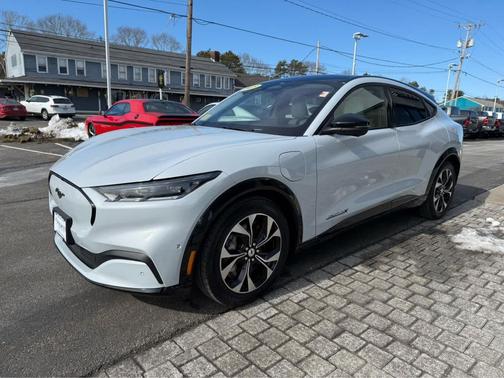 2023 Ford Mustang Mach-E Premium