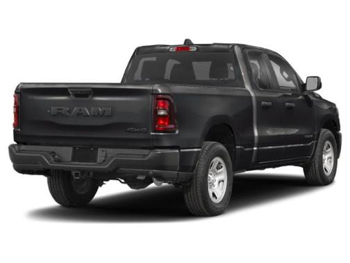 Diamond Black Crystal Pearlcoat 2026 RAM 1500 Express