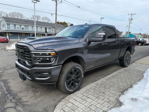 2026 RAM 2500 Laramie 4x4 Crew Cab 64 Box