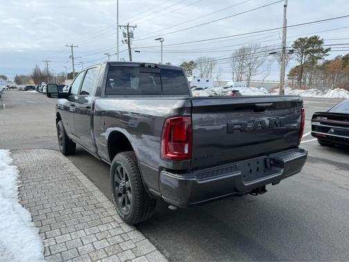 2026 RAM 2500 Laramie 4x4 Crew Cab 64 Box