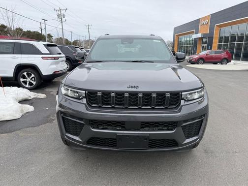2026 Jeep Grand Cherokee L Laredo