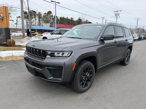 2026 Jeep Grand Cherokee L Laredo