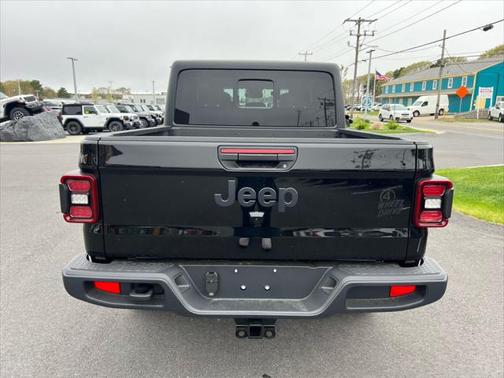 2025 Jeep Gladiator Willys 4x4