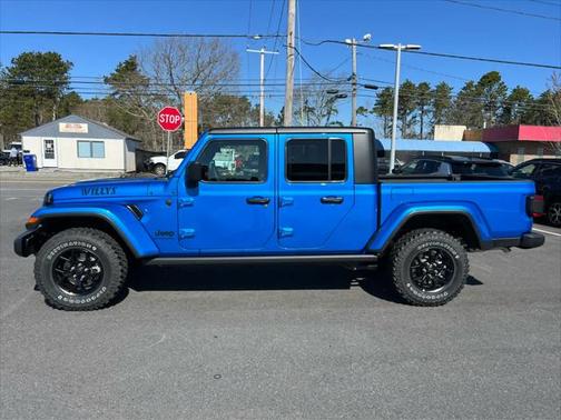 2025 Jeep Gladiator Willys 4x4