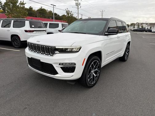 2025 Jeep Grand Cherokee Summit