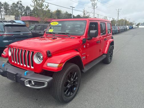 Firecracker Red Clearcoat 2022 Jeep Wrangler Unlimited 4xe Sahara