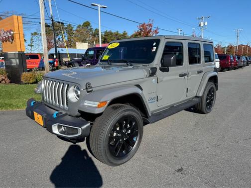 2022 Jeep Wrangler Unlimited 4xe Sahara