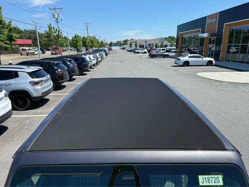 Granite Crystal Metallic Clearcoat 2026 Jeep Wrangler 85th Anniversary
