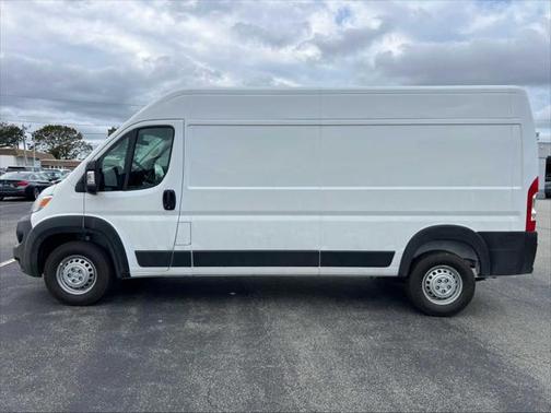 2025 RAM ProMaster 2500 Tradesman