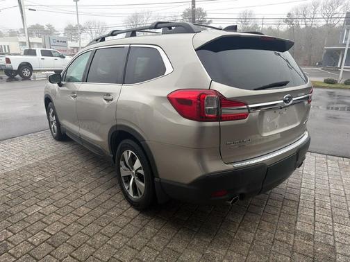 2019 Subaru Ascent Premium 8-Passenger