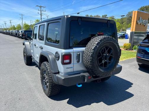 2024 Jeep Wrangler 4xe Willys