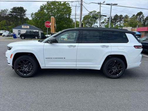 2025 Jeep Grand Cherokee L Summit Reserve