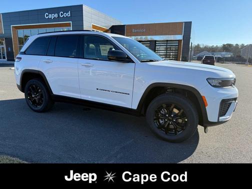 2026 Jeep Grand Cherokee Altitude