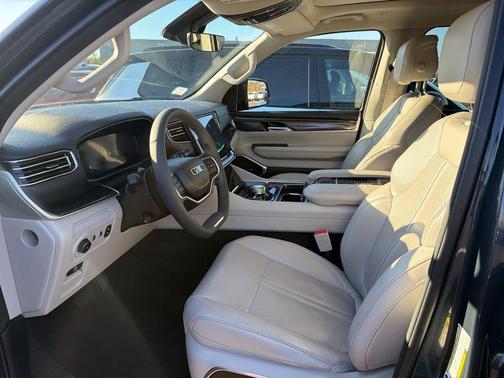 2023 Jeep Wagoneer Series I 4x4